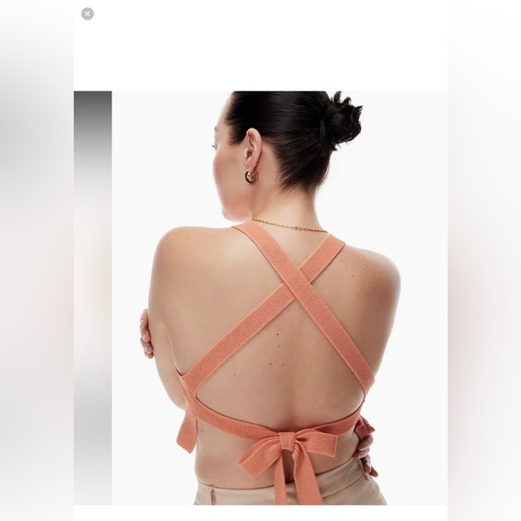 Wilfred
Cayenne Top
Orange - Picture 2 of 3